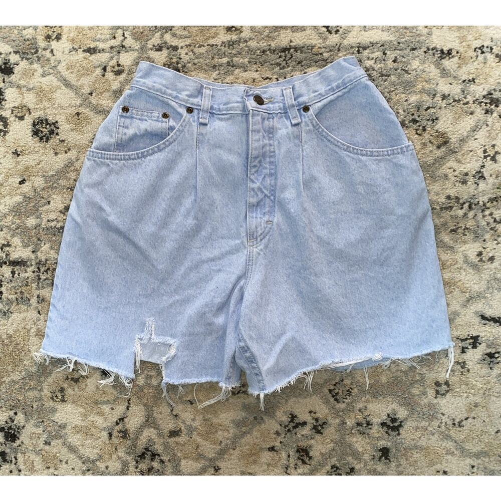 Vintage Lee 90’s Women’s Light-washed High-waisted Denim Jean Shorts 10 Petite